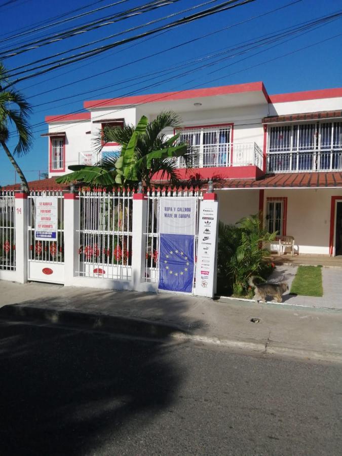 Hotel Recidencial Mignoli Boca Chica Esterno foto
